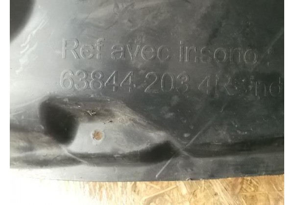 підкрилок переднього крила, правий передній Renault Megane III, 638442034R